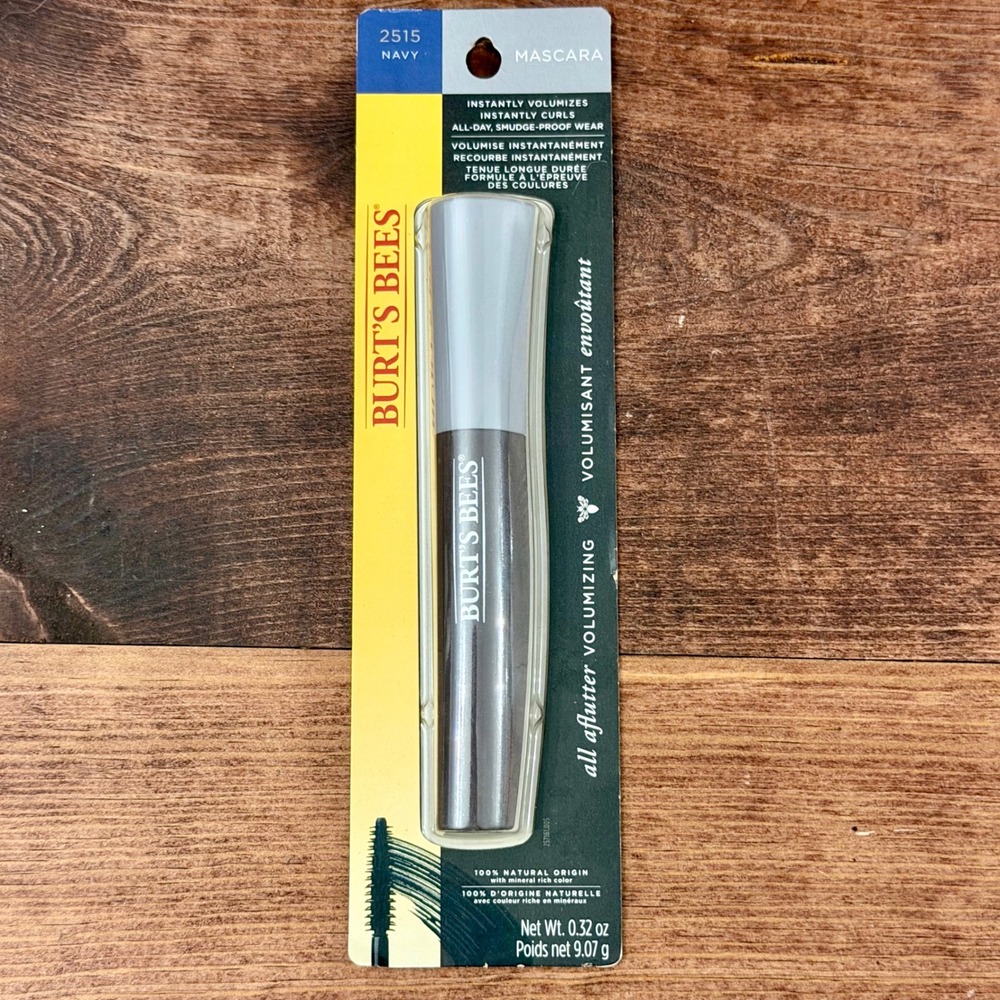 Burt's Bees All Aflutter Volumizing Mascara 2515 Navy 0.32 oz New NIB